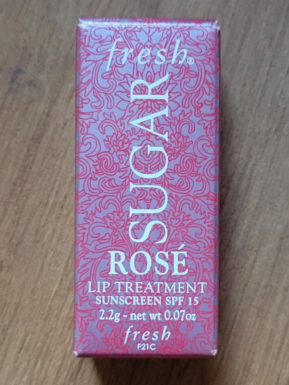 Assorted Fresh Skincare Products w/Branded Bag